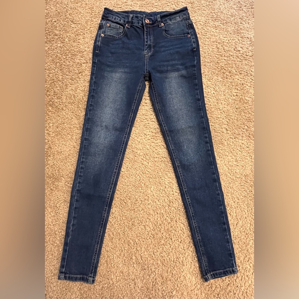 X-ROX Women's / Junior's Blue Med Wash Skinny Mid-Rise Jeans Size 7